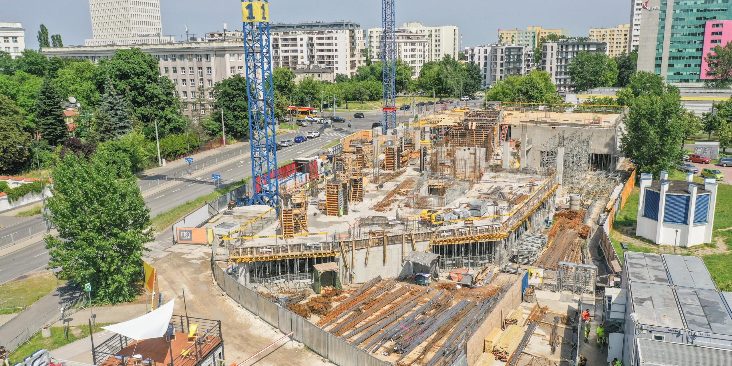 Beton o niskim śladzie węglowym na budowie P180