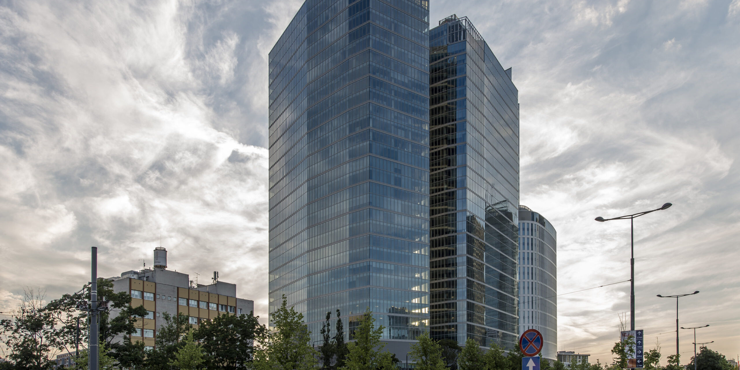 The Warsaw HUB, OmniOffice