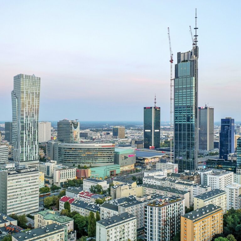 Varso Tower od HB Reavis