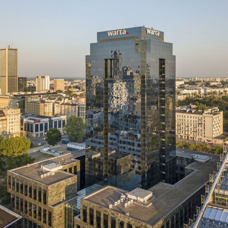Warta Tower sprzedany