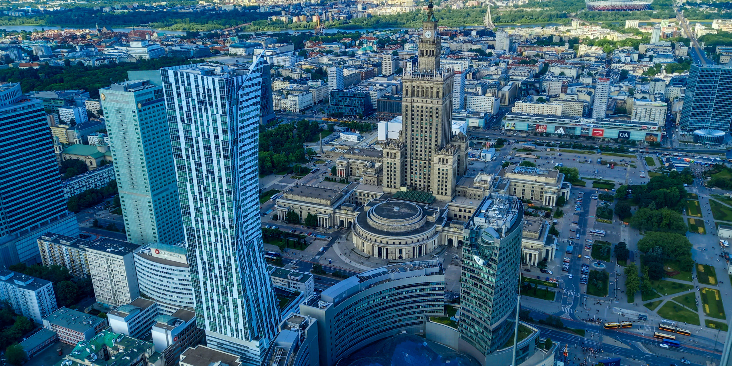 Widok z Varso Tower w stronę Pałacu Kultury i Nauki oraz wieżowca Złota 44. Fot. Paweł Kłak.