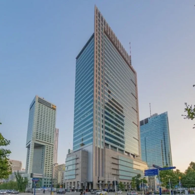 Grammarly, globalny lider technologii AI, otwiera nowe biuro w Warsaw Financial Center