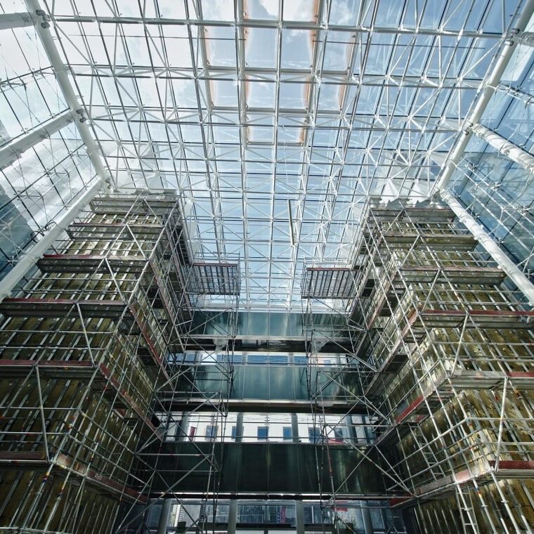 V Tower w Warszawie zyskuje nowe życie