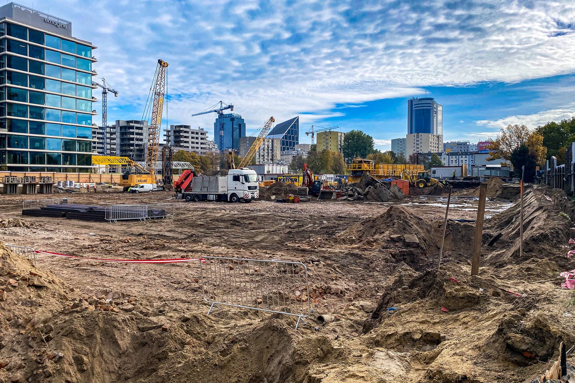 Ruszyła budowa najwyższej wieży superkwartału Towarowa22, fot. materiały prasowe